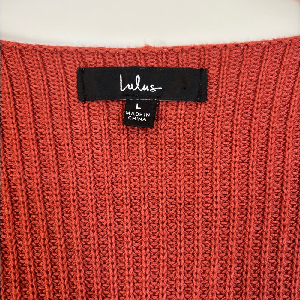 LULUS Women’s Large Deep V-Neck Rust Sweater - Picture 3 of 4